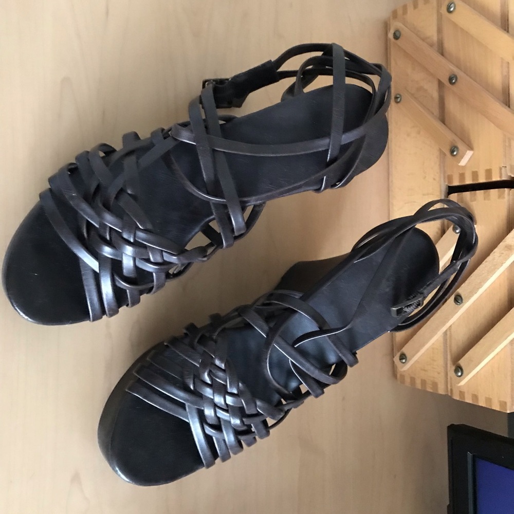 Banana Republic Wedge Sandals